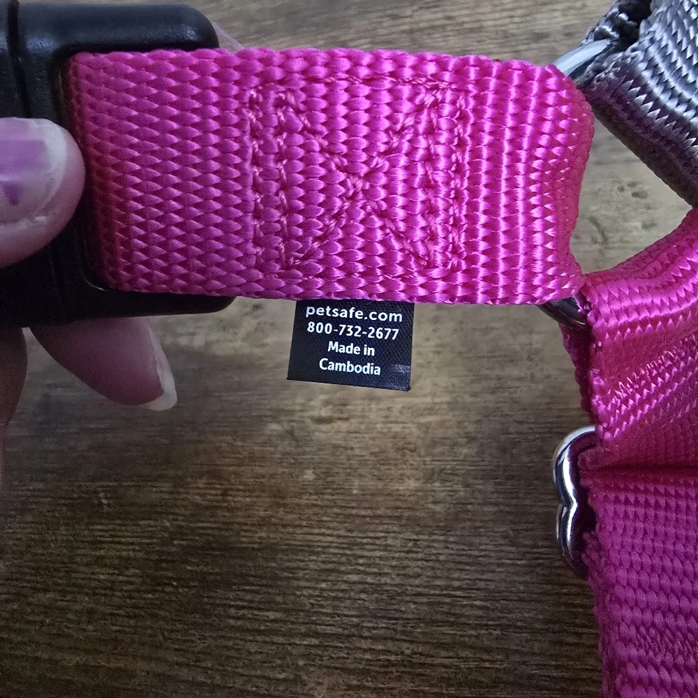 Easy Walk Pink and Gray Dog Harness Sime M/L Like New